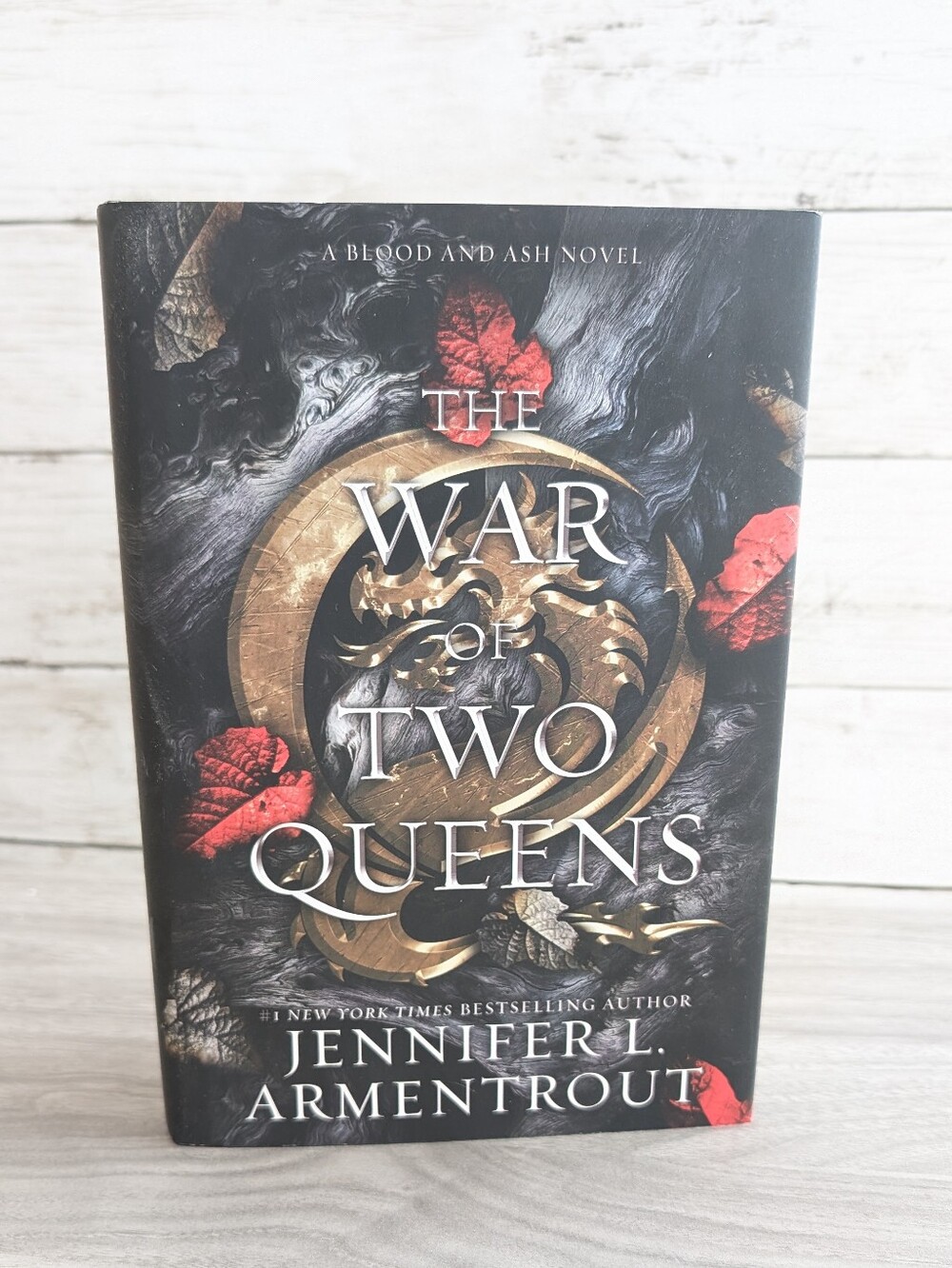 The War Of Two Queens A Blood And Ash Novel Jennifer L. Armentrout Signed HC